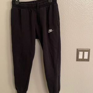 Men’s black small joggers